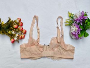 Victoria&#39;s Secret : Upper Inner