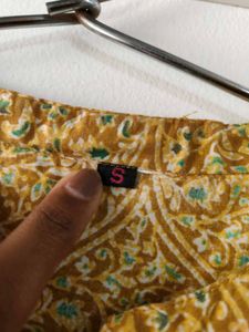 Yellow Kuthi With No Defects New Piece