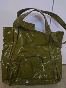Shoulder Bag 💚 Olive green (Rarely used)