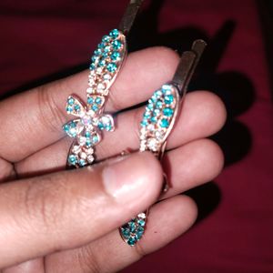 Sparkling Aqua & White Hair Clips - Set of 2