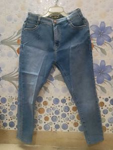 Stylish Blue Denim Jeans