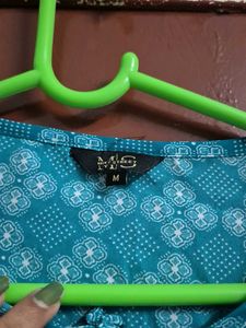 Sea Green Top
