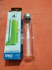 Treo MiltonBoro Silicate Glass Bottle