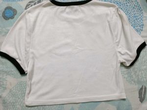 Yale University Cropped Ringer Tee