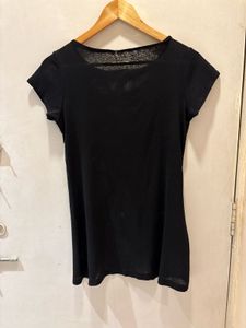 Beautiful Cutout Black Tee