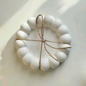 White concrete bubble Decorative Plate