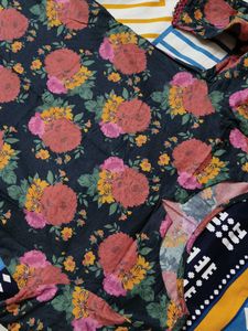 Women Black Floral Printed Cotton Kurta