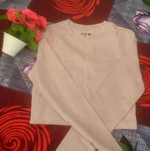 Women Fitted Crew Neck Crop T-shirt