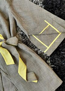 💛Belted Plaid Blazer💛