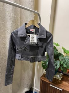 Stylish Gray Cropped Jacket