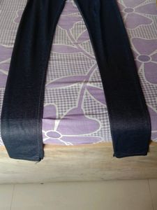 New Leggings blue Colour