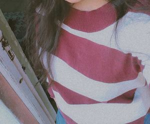 Maroon And White Colour Sweatshirt For Women ✨