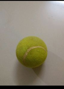 CENTER COURT TOURNAMENT BALL