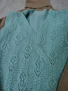 Set Of Half Sweater And High Neck