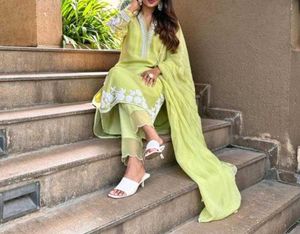 Elegant Kurta Pant With Dupatta Set