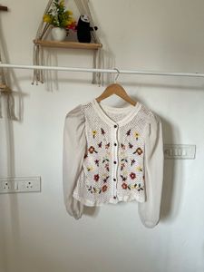 Floral Embroidered Crochet TOPS