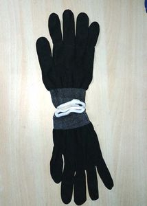 Gloves 🧤