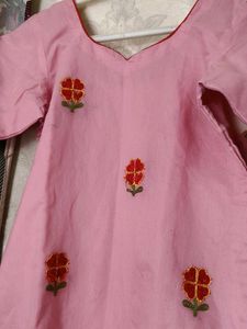 Embroidered Pink Kurta