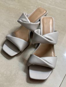 H&M White Heeled Mules size 39
