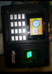Realtime Biometric Attendance Machine