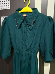 Women Fit And Flate Dark Green Dress