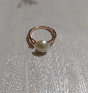 Elegant Pearl Ring