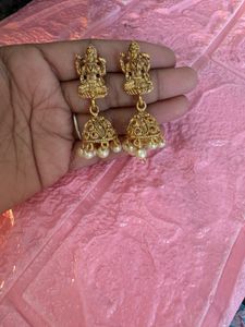 Combo Of  Used Earrings