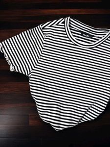 Striped Lettuce Edges New Top (S)