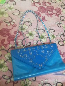 Women Sling Cum Handbag