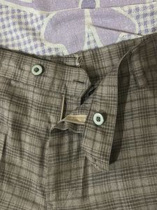Men’s straight fit Checked Trousers – Casual