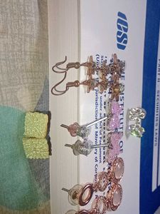 Earings