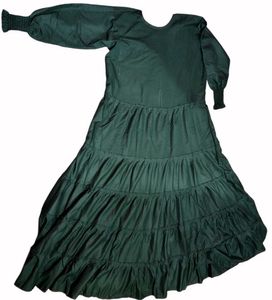 🆕 Elegant Emerald Green Tiered Abaya, Burqua