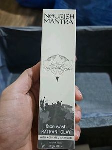 Nourish Mantra Face Wash Ratrani Clay