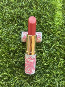 Estee Lauder Limited Edition Lipstick
