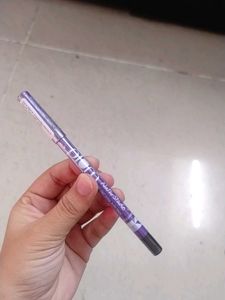 Plum Eye Liner &amp; Lip Gloss