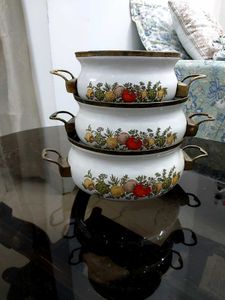 Vintage Enamelware Pot Set