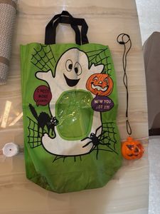Halloween Tote Bag & Pumpkin