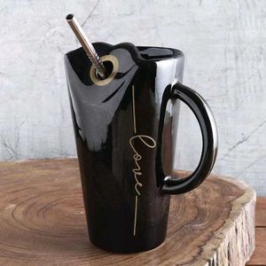 Sipper With Stainless Steel Straw