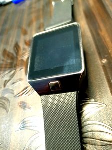 ANDROID SMARTWATCH