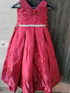 Elegant Red Party Dress