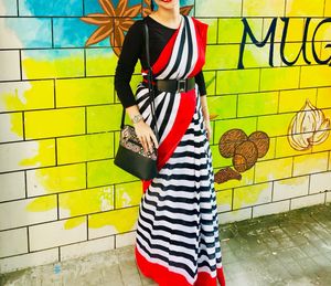 Striped Saree With White, Red And Black Colour