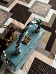 Sling Bag