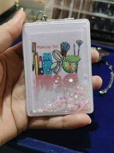 Makeup pocket mirror