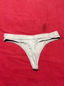 Tommy Hilfiger Thong Panty Size M