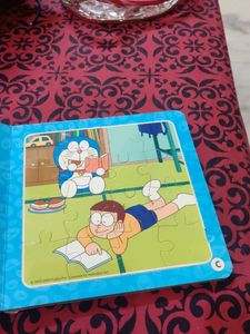 Doraemon Jigsaw Book