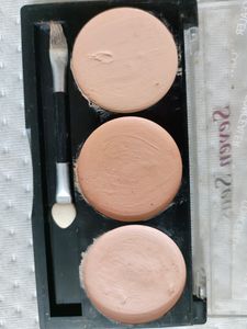 Seven Seas Concealer Kit