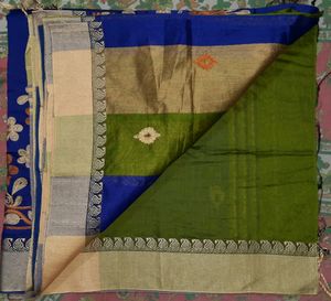 Women Stylish Blue Saree With Blouse