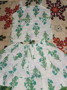 Cute Floral Girls Clothing Set