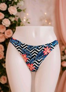 🇳🇿💫♥️ Floral  Bottom Wear