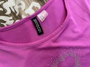H&amp;m Pink Stone Crop Top